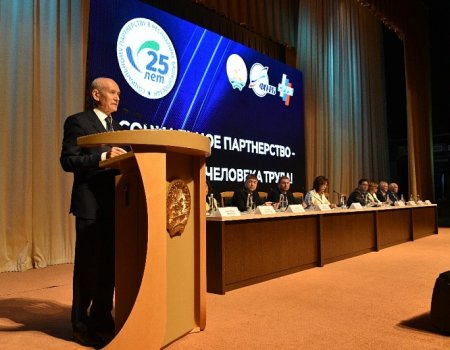 В Башкортостане коллективные договоры охватывают почти 760 тысяч работников