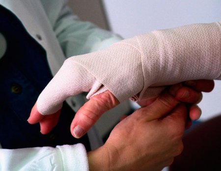 В Башкортостане на «Бурибаевском ГОКе» рабочий лишился пальцев правой руки