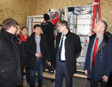 В Башкортостане открылось первое в России сборочное производство голландских роботов-дояров