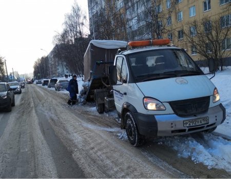 В Уфе эвакуируют мешающие уборке снега автомобили