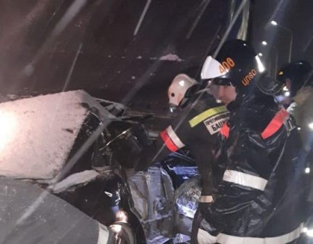 В ДТП под Уфой с участием двух автомобилей погибло четыре человека