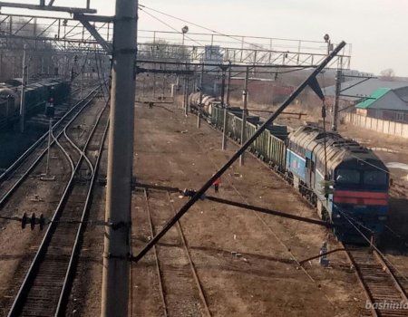 Радий Хабиров предложил построить в Башкортостане новые железнодорожные ветки
