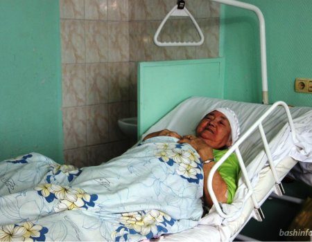 В Башкортостане врач, отказавшийся госпитализировать бабушку с переломом, уволен