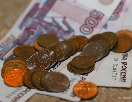 Россиян с маленькой зарплатой хотят освободить от подоходного налога