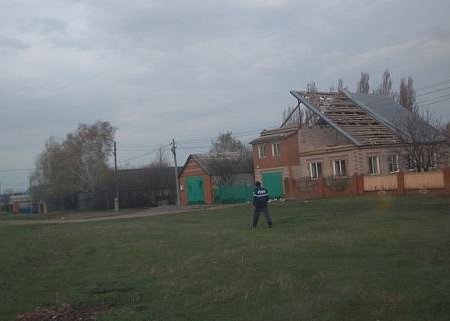 В 13 населенных пунктах Аургазинского района Башкортостана ветер повредил крыши зданий