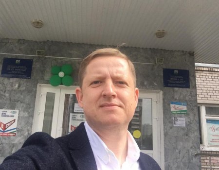 Кандидат на пост главы Башкортостана Владимир Барабаш проголосовал в своей родной школе