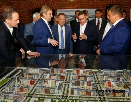 Глава Минстроя России положительно оценил строительную отрасль Башкортостана