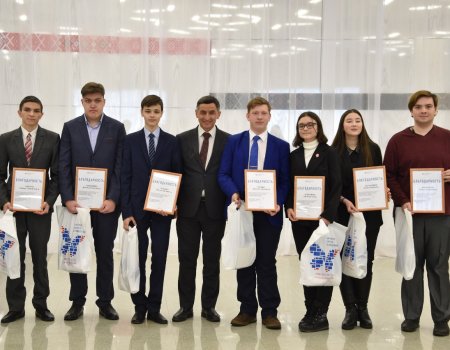 В Башкортостане 90 «цифровых» добровольцев получили награды за труд