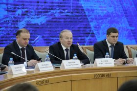 Андрей Назаров обсудил с бизнес-сообществом Башкортостана предложения по повышению устойчивости экономики