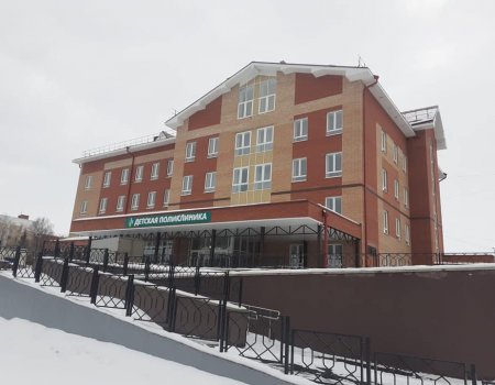 Радий Хабиров сообщил об открытии в Дюртюлях нового корпуса детской поликлиники