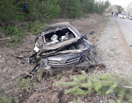 В Дуванском районе Башкортостана в аварию попали два родных брата, один из них погиб