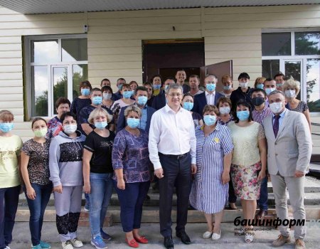 Школа села Бугульчан Куюргазинского района получила подарки от главы Башкортостана