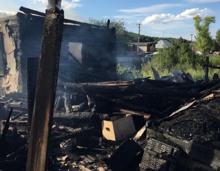 Житель Башкортостана получил серьезные ожоги при пожаре в жилом доме
