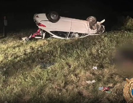 В Башкортостане в ДТП погибли водитель с пассажиркой и неустановленный пешеход