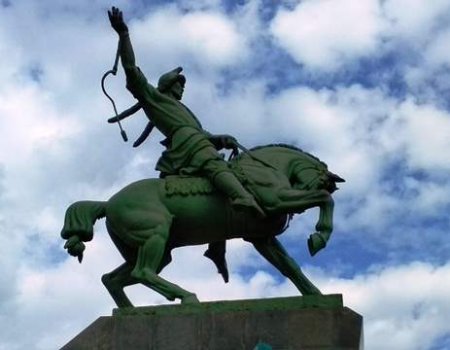 Госэкспертиза разрешила демонтировать памятник Салавату Юлаеву в Уфе
