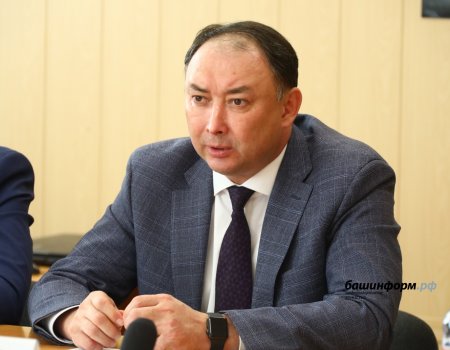 Минобр Башкортостана прокомментировал отставку Айбулата Хажина