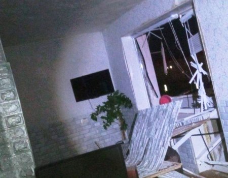 В башкирском Янауле в квартире взорвался газ - в соседних квартирах выбило железные двери