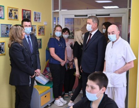Глава Башкирии посетил центр трансплантологии в Москве