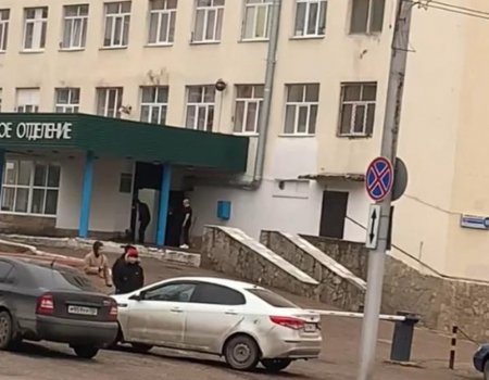 В минздраве Башкирии прокомментировали избиение мужчины охранником больницы