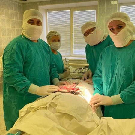 В Уфе врачи удалили у 20-летней пациентки часть пораженного кишечника