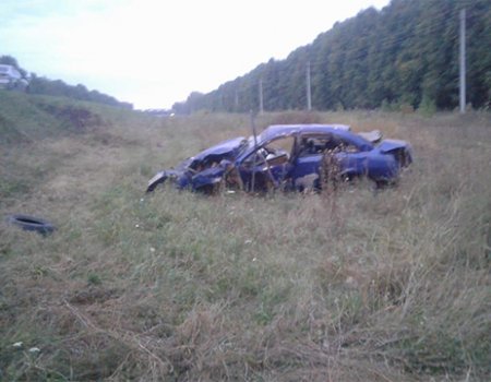 ДТП в Башкортостане превратило автомобиль в груду металла: водитель скончался