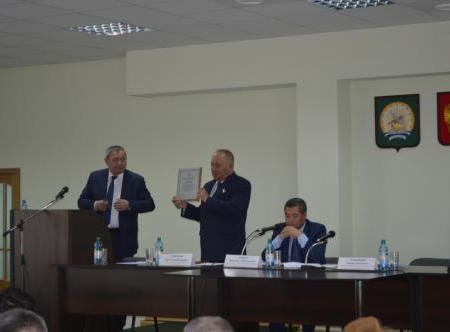 Глава администрации Абзелиловского района Башкирии покинул свой пост