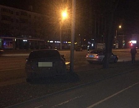 В Уфе нетрезвый водитель иномарки устроил массовое ДТП: погибла молодая девушка