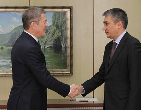 Радий Хабиров провел рабочую встречу с Послом Узбекистана в России