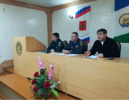 Пожар унес жизни троих детей: Радий Хабиров поручил провести экстренное заседание