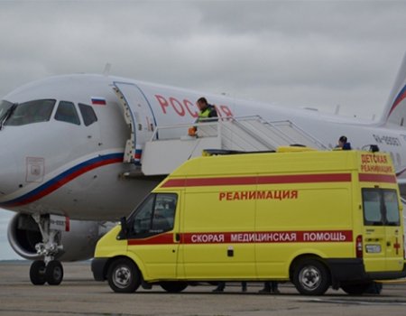 В Шереметьево экстренно сел самолет из Уфы: стало плохо 3-месячному ребенку