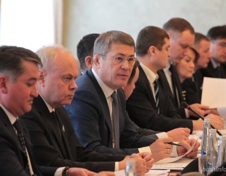 Радий Хабиров назвал депутатов Госдумы приводными ремнями в работе с федеральной властью
