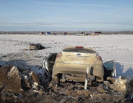 В Башкортостане столкнулись Ford Mondeo и Ford Focus, есть жертвы