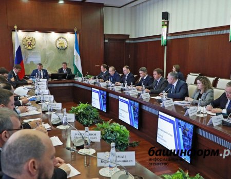 Власти Башкортостана обсудили с руководством «Ростеха» будущее КумАПП и предприятий отрасли