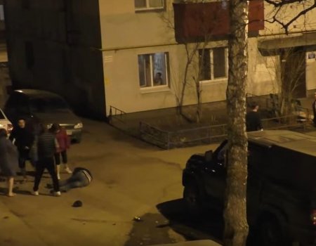 В Башкортостане в период самоизоляции во дворе жилого дома произошла массовая пьяная драка