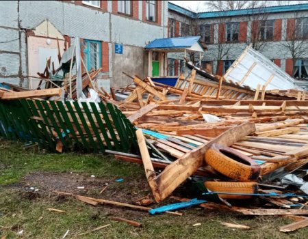 В Башкортостане ветер снес крыши еще нескольких зданий