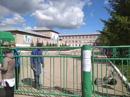 В Башкортостане у медработника и его семьи подозрение на COVID-19: больницу закрыли на карантин