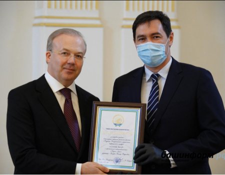 В Уфе наградили активных участников строительства Клинического инфекционного центра