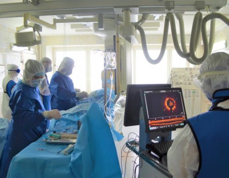 «Видеть руками»: в кардиоцентре Башкортостана врачи провели уникальную операцию на сосуды