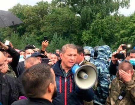 «Все будет по закону»: Радий Хабиров о судьбе задержанных активистов
