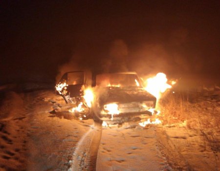 В Башкортостане сгорели две машины: один водитель погиб, другой получил страшные ожоги