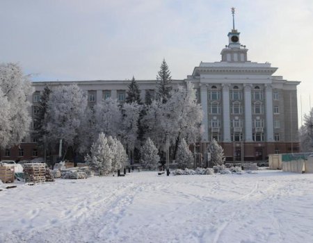 К 12 декабря на Советской площади Уфы появится ледовый городок
