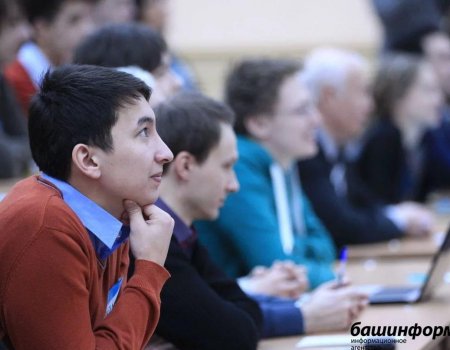 В Башкортостане студенты-первокурсники сузов уйдут на каникулы раньше обычного