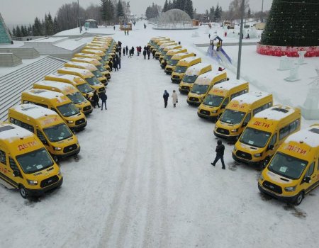 Башкортостан получил 70 школьных автобусов