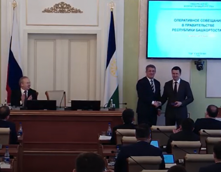 Министр здравоохранения Башкортостана Максим Забелин награжден орденом генерала Шаймуратова