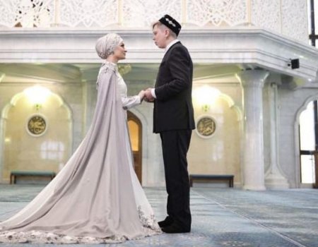 Советник главы Башкортостана и артист Элвин Грей женился по мусульманским обычаям