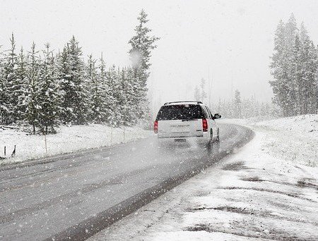 В Башкортостане дорожники обратились к автомобилистам в свзяи с ухудшением погодных условий