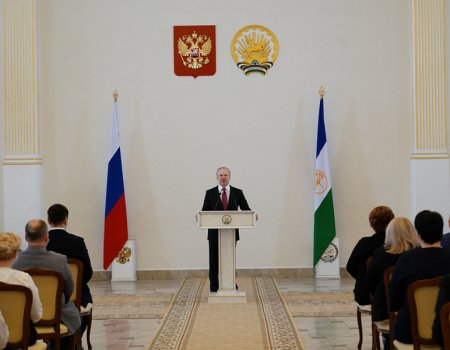 Медикам Башкортостана вручили почетные грамоты и благодарности президента России