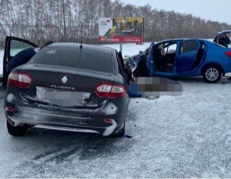 В Башкортостане в ДТП погиб пассажир «Renault Logan»
