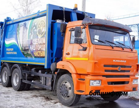 Главе Башкортостана в Ишимбае показали новый мусоровоз, который будут производить в ОЭЗ «Алга»