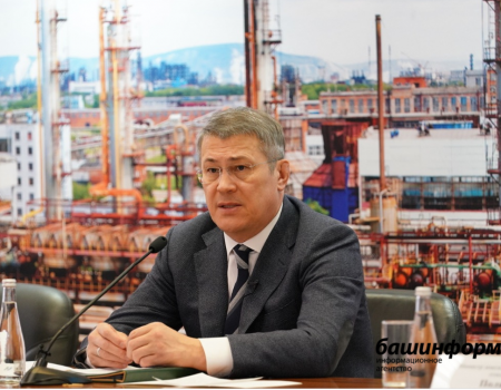 Глава Башкортостана о БСК: «Все усилия будут направлены на то, чтобы предприятие развивалось»